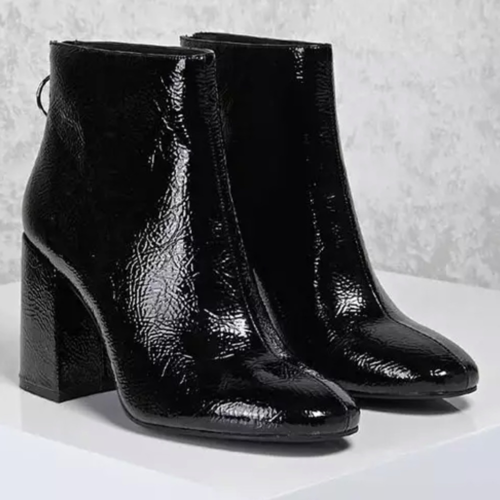 Forever 21 Patent Leather Chunky Booties